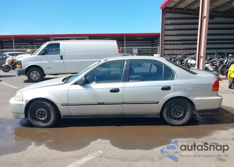 1998 Honda Civic Lx из США, поврежденный, VIN JHMEJ6672WS005755
